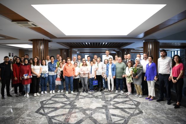 Kocaman, Koltuğu Devretti