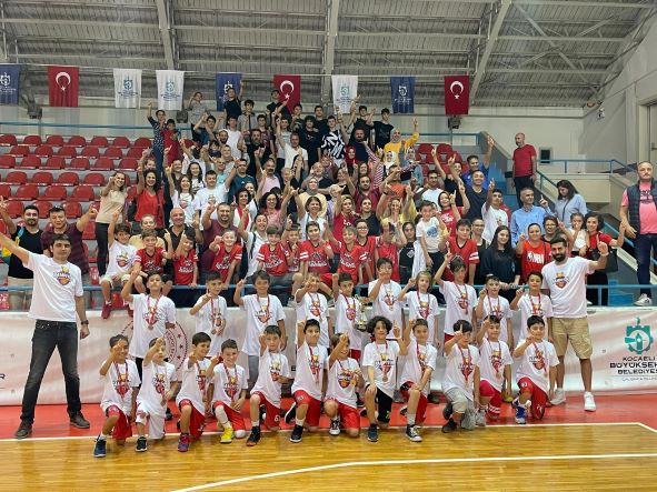 Gölcük Belediye Spor U-10 Basketbol Takımı