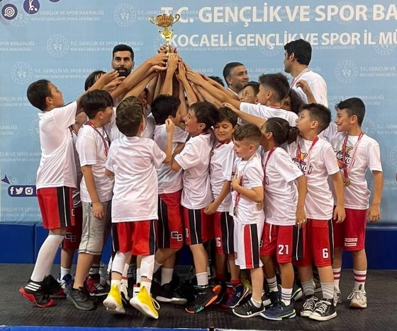 Gölcük Belediye Spor U-10 Basketbol Takımı
