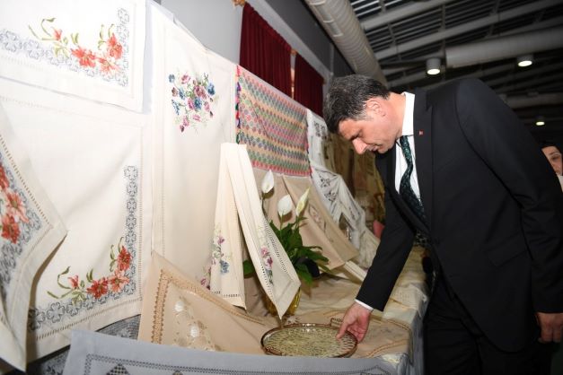 KAR-MEK Yıl sonu Sergisi Açıldı