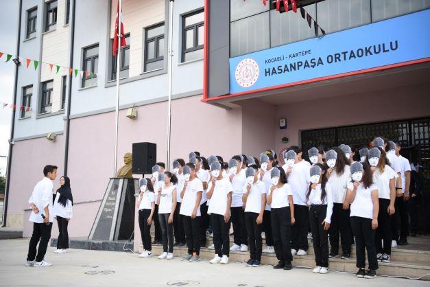 Kartepe'de Karne Zili Çaldı