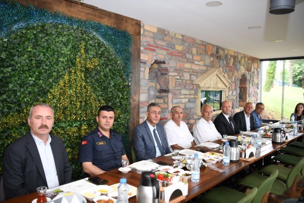 Şehit Babalarıyla Bir Araya Geldi