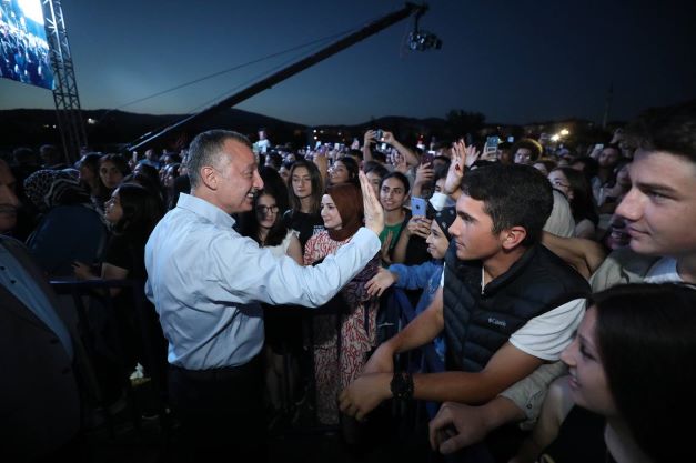 Murat Dalkılıç, Kocaeli’nin yaz neşesine ortak oldu
