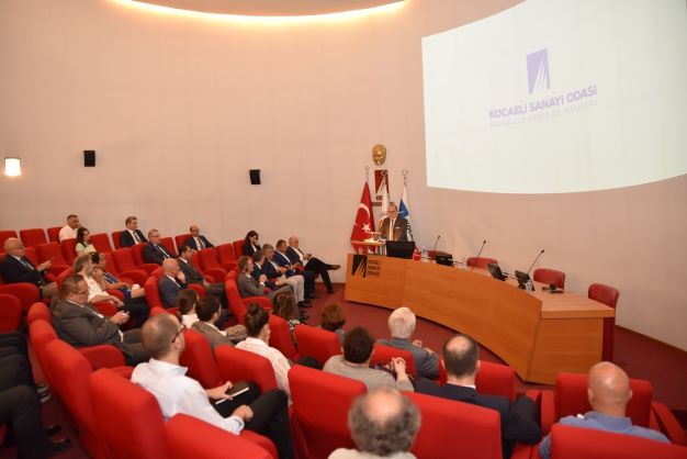 Büyükelçi Nikolaus Meyer-Landrut KSO’da iş dünyası ile buluştu