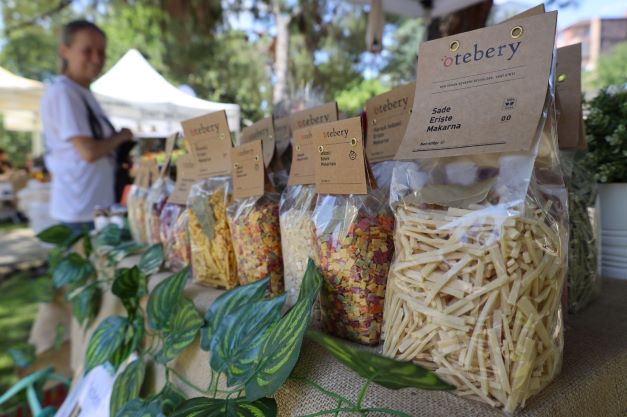 İzmit Çarşısı 2’nci İyilik Şenliği başladı