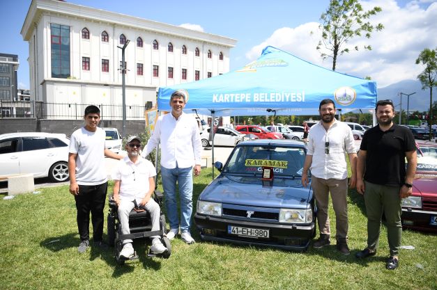 Kartepe'de Auto Show 2022 Renkli Geçti