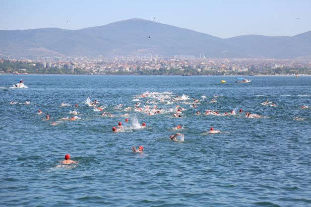 Kocaeli’nin İki Yakası Muhteşem Yarışma İle Bir Araya Geldi