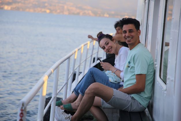 Mehtap Turu ile vatandaşlar Körfez’in tadını çıkarıyor