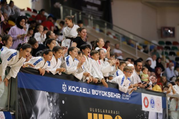Uluslararası Judo turnuvası başladı