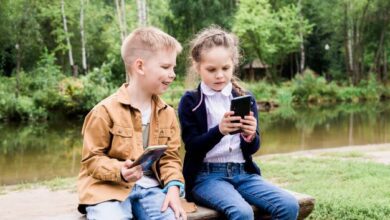 Çocuklar günün 6 saatini sosyal medyada geçiriyor