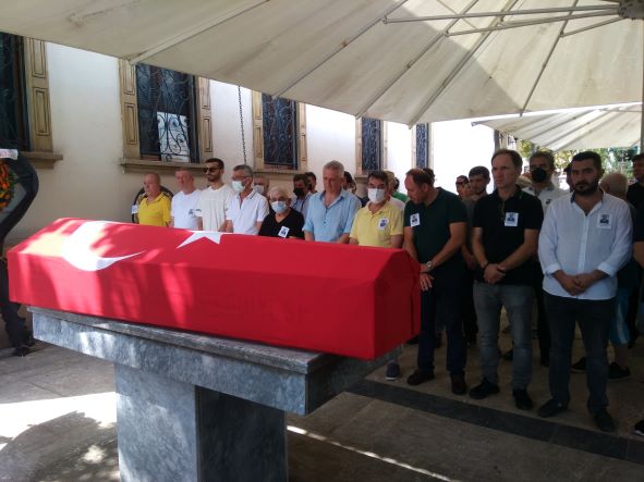 Erkal Kızıltan Son Yolculuğuna Uğurlandı