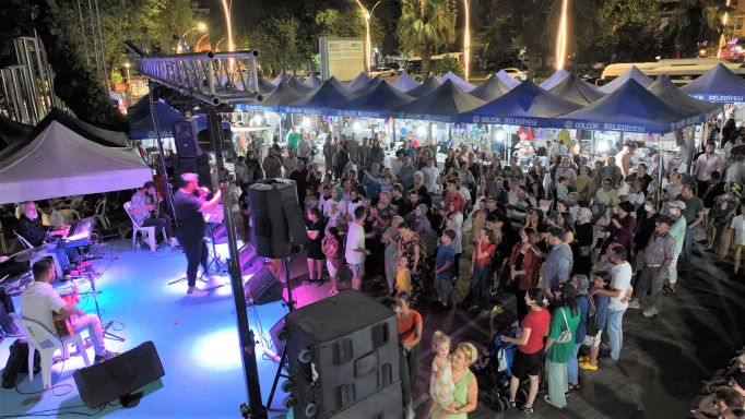 Gölcük Belediyesi El Sanatları Festivali Sona Erdi