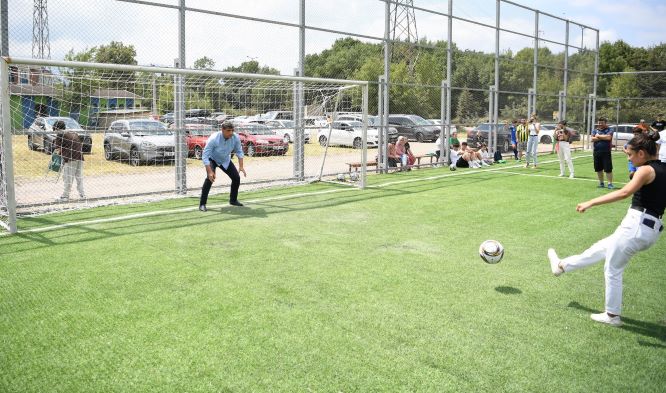 Kartepe'de Babalar ve Oğullarından Penaltı Şov
