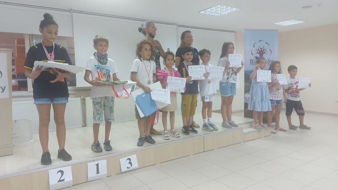 Yeşil Sanayi Satranç Turnuvası bu kez ‘Yeşil’likler içindeki BİZİMKÖY’de gerçekleştirildi