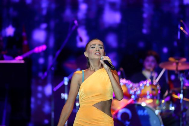 Yıldız Tilbe ile Sekapark’ta Tarihi Gece