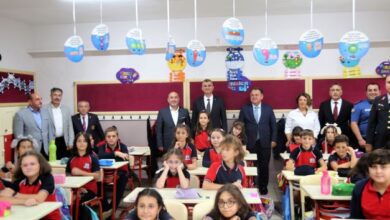 Başkan Sezer Öğrencilerin İlk Ders Heyecanına Ortak Oldu