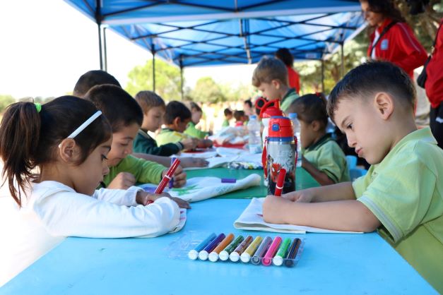 “Çık dışarı oy-na-ya-lım!” köy okullarında