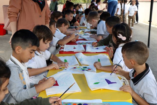 “Çık dışarı oy-na-ya-lım!” köy okullarında