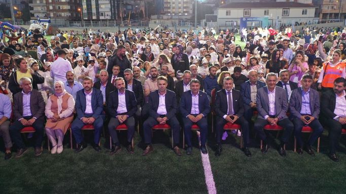 Dilovası’nda Haluk Levent coşkusu