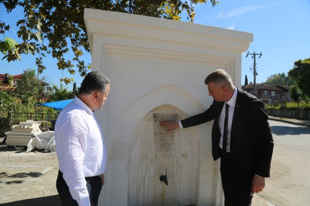 GÖLCÜK’TE BİR TÂRİHÎ ÇEŞME KİTÂBESİ DAHA GÜNYÜZÜNE ÇIKTI