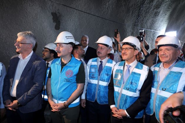 Gebze OSB-Darıca Metro Hattında ilk ışık göründü