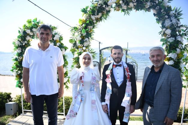 Hemşehrilerinin Mutlu Günlerinde Her Zaman Yanlarında