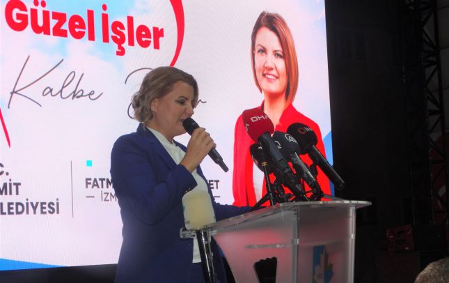 Hürriyet, Akşener'le Birlikte Nihat Gürer Spor Tesislerini Açtı