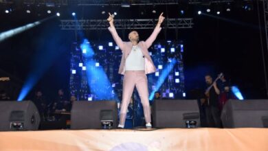 Kartepe'de Soner Sarıkabadayı Coşturdu