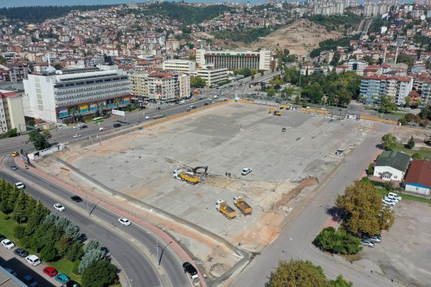 Milli İrade Meydanı’nda hafriyat kazısına başlandı