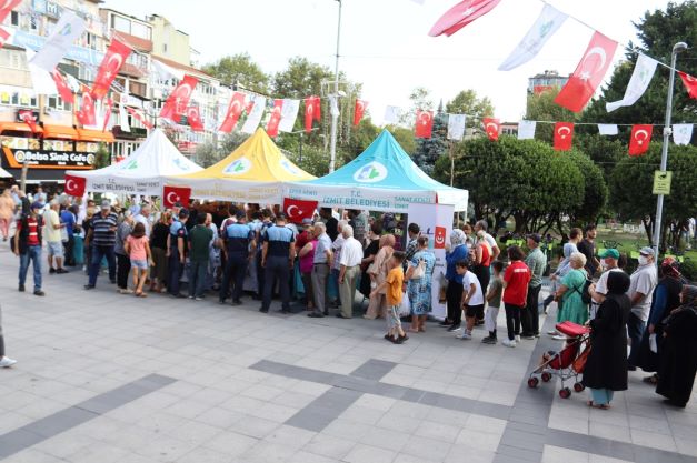 Rumeli Türkleri helva şenliğinde buluştu