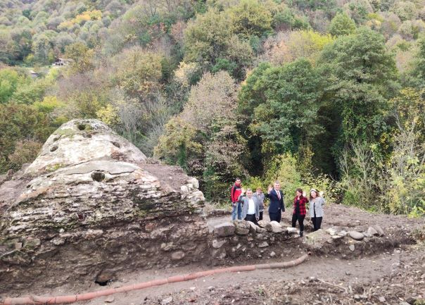 Yukarı Ulaşlı’daki Tarihi Osmanlı Hamamına Restorasyon Çalışması