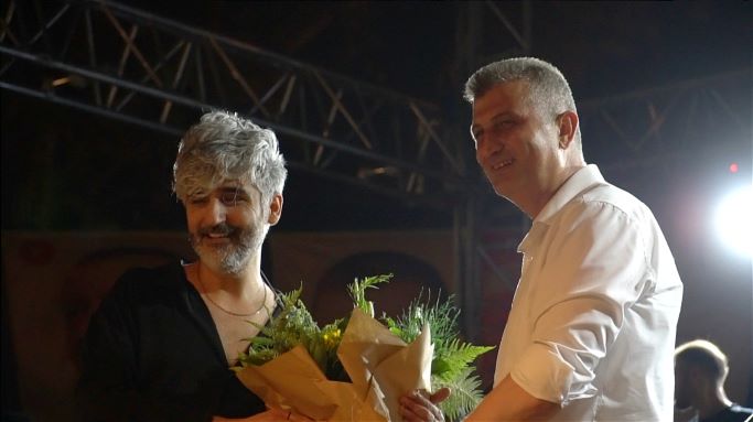 Zafer Bayramı Coşkusu Manuş Baba İle Gölcük'ü Sardı