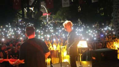 Zafer Bayramı Coşkusu Manuş Baba İle Gölcük'ü Sardı