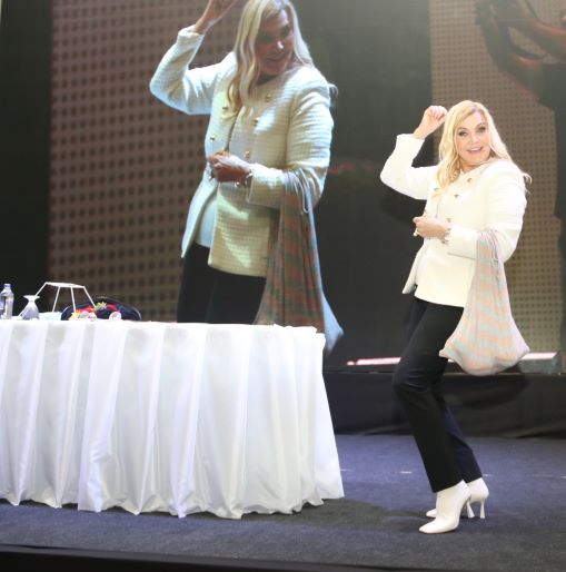 Daha fazla dünya için daha azıyla yetinelim