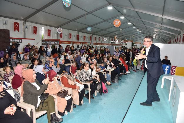 "Çocuklarımızı Eğitmek Çok Özen İstiyor”