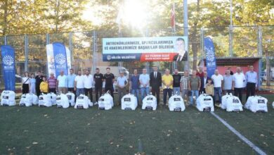 Gölcük Belediyesi'nden Amatör Spor Kulüplerine Destek