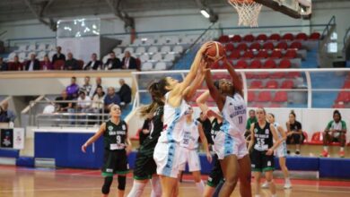 İzmitli periler, emin adımlarla zirveye: 81-71