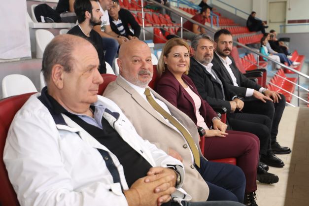 İzmitli periler doludizgin!