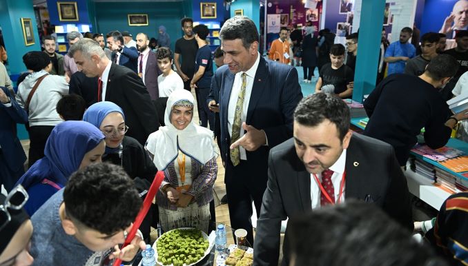 Kartepe Belediyesi'ne Gençlik Ödülü