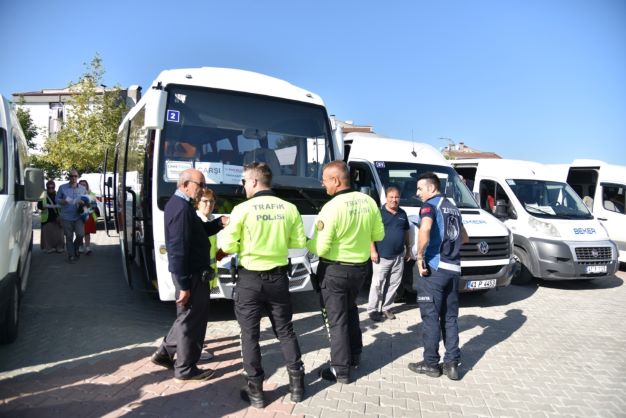 Kartepe'de Ögrenci Servisleri Güvenli