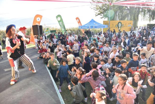 Kartepe'de Türkiye'nin En Güzel Ayvaları Yarıştı