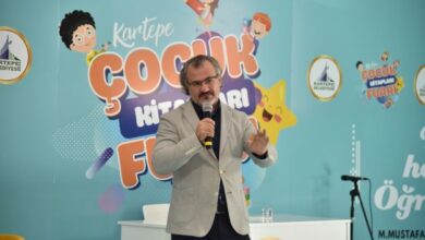 "Kitaplar Geleceğimizi Şekillendirir"