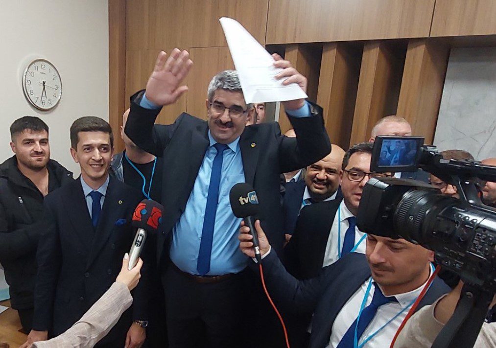 KOTO'da Necmi Bulut Ezici Bir Farkla Tekrar Başkan Seçildi