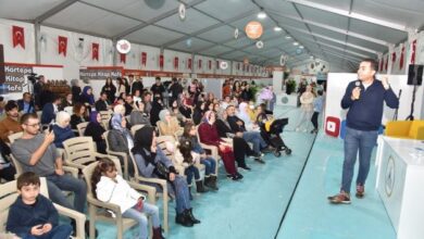 Psikolog,Yazar Beyhan Budak Kartepelilerle Buluştu