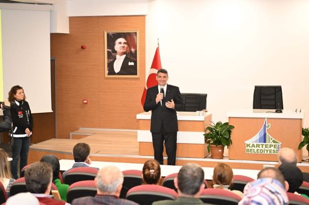 Kartepe "Kadına Yönelik Şiddete Hayır" Dedi