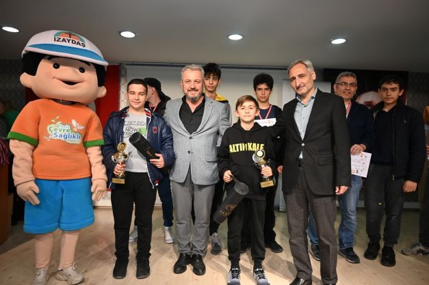 Yeşil Satranç bu kez Marmara’daki satranç severleri İZAYDAŞ ile Kocaeli’de buluşturdu