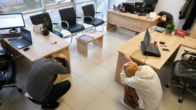 Deprem tatbikatına 12.500 personel katıldı