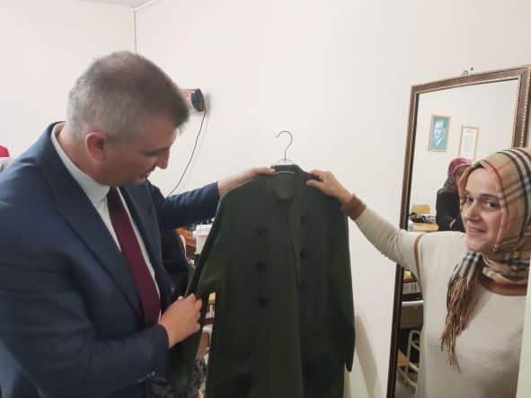 Gölcüklü Kadınlar Hünerlerini GÖLMEK’te Ürüne Dönüştürüyor