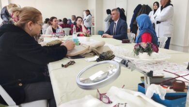 Gölcüklü Kadınlar Hünerlerini GÖLMEK’te Ürüne Dönüştürüyor