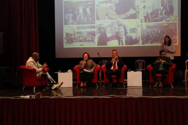 Gölcük'te Örnek Birliktelik “Biz Biriz, Biz Siziz”